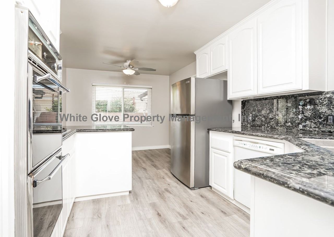 2623 Balfour Ave - Photo 7 of 16