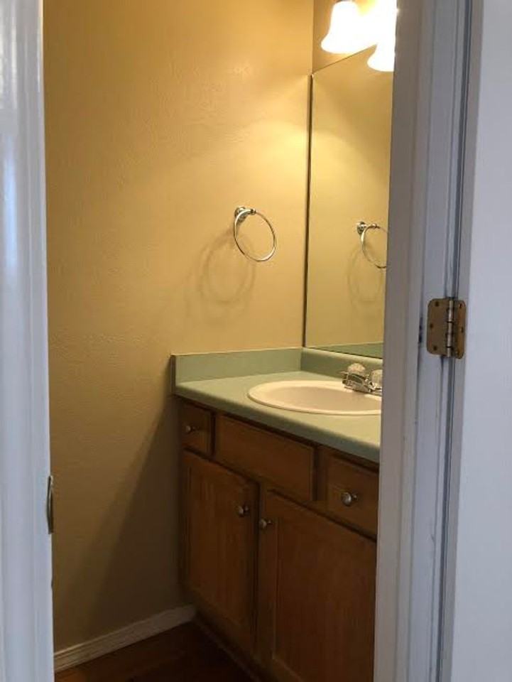 2662 Bannister Ct - Photo 7 of 23