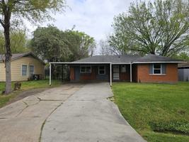 featured image of 10613 Buffum St