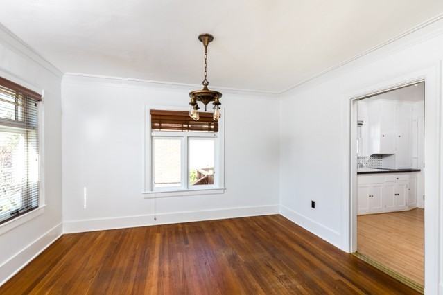 6902 12th Ave Ne - Photo 5 of 21