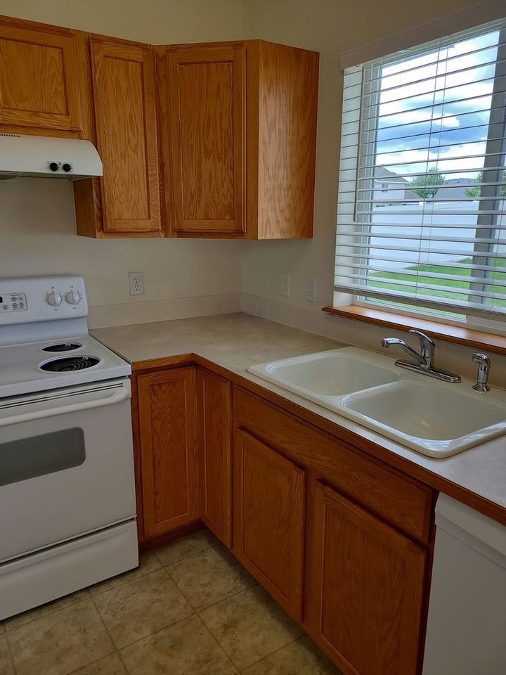 2539 W Timberlake Loop - Photo 4 of 26