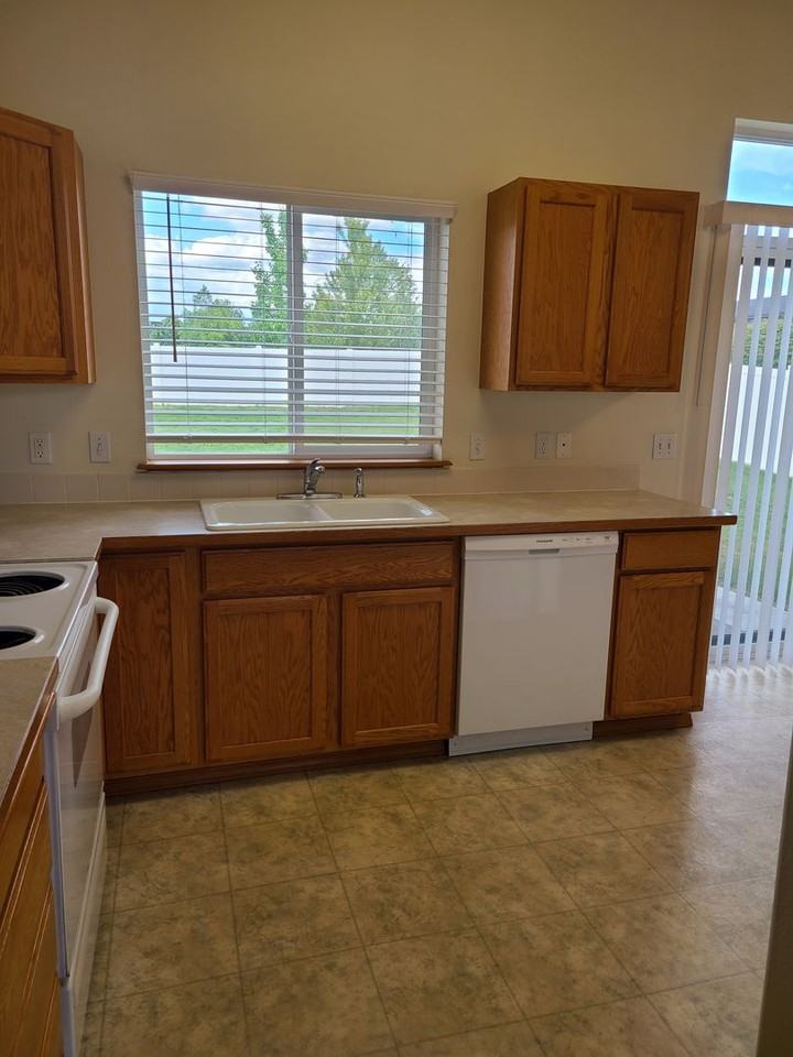 2539 W Timberlake Loop - Photo 5 of 26