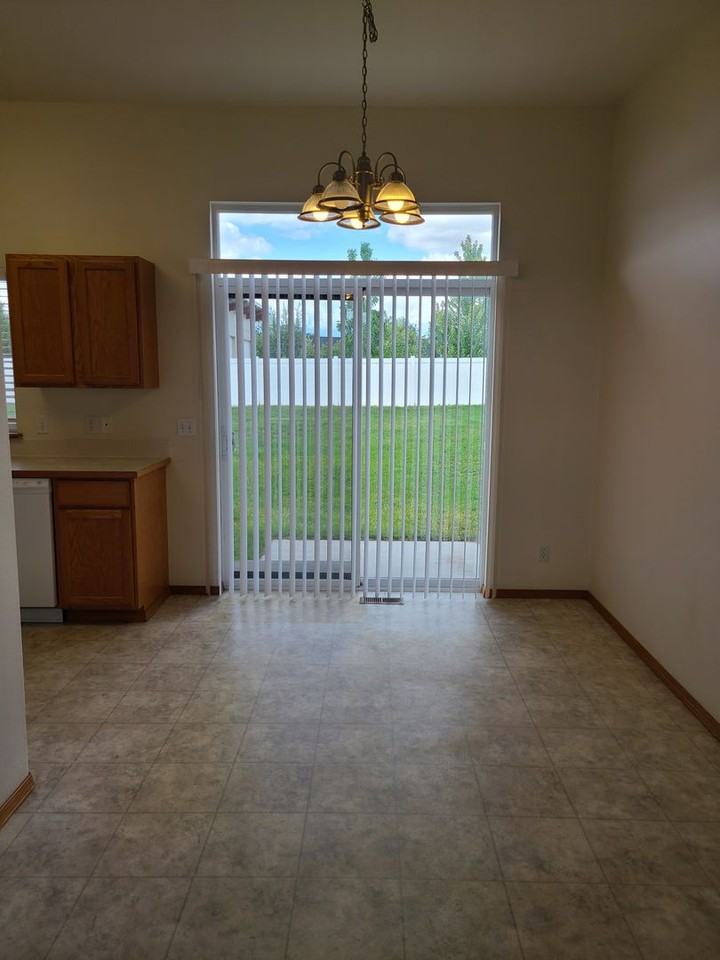 2539 W Timberlake Loop - Photo 7 of 26