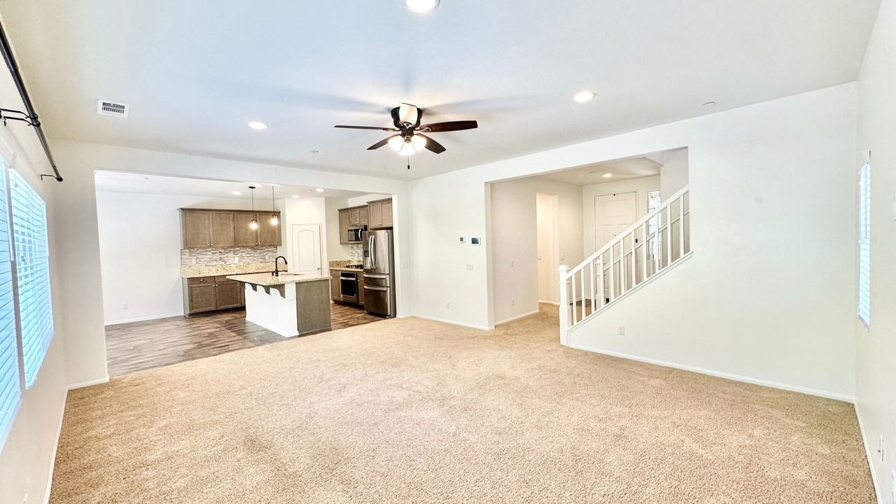 232 Pantaneiro Pl - Photo 7 of 50