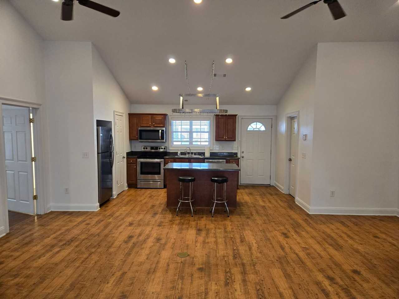 802 W Longleaf Dr #59 - Photo 5 of 32