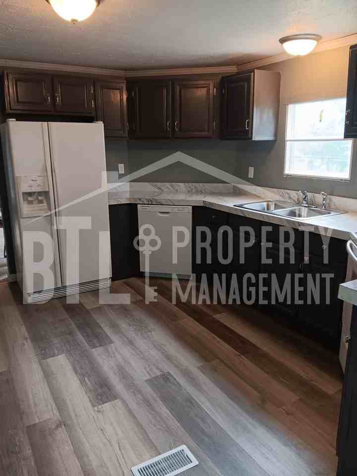 222 Meadow Hills Ln - Photo 6 of 8