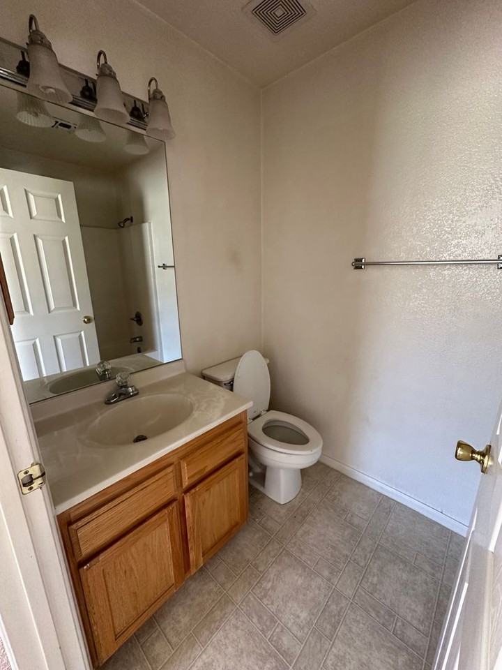 6693 Mariposa Ave - Photo 5 of 11