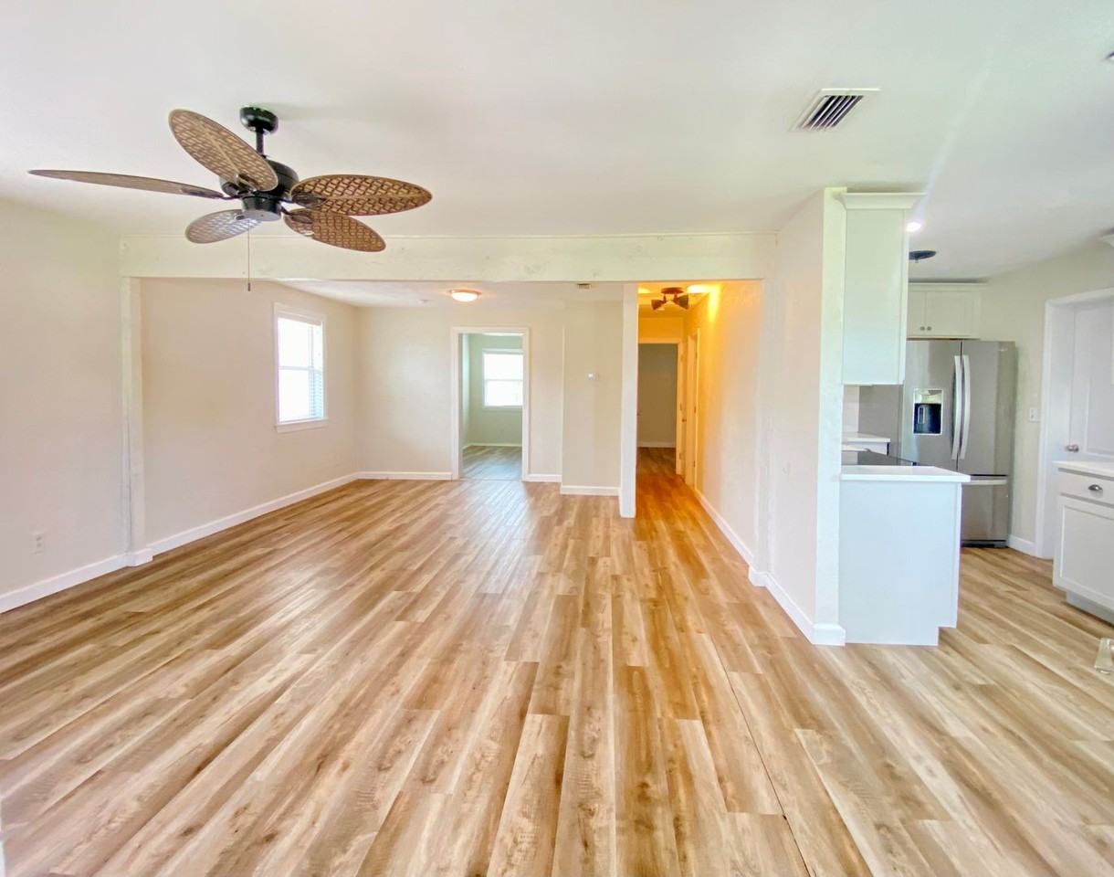 70 Brooks Dr - Photo 5 of 28
