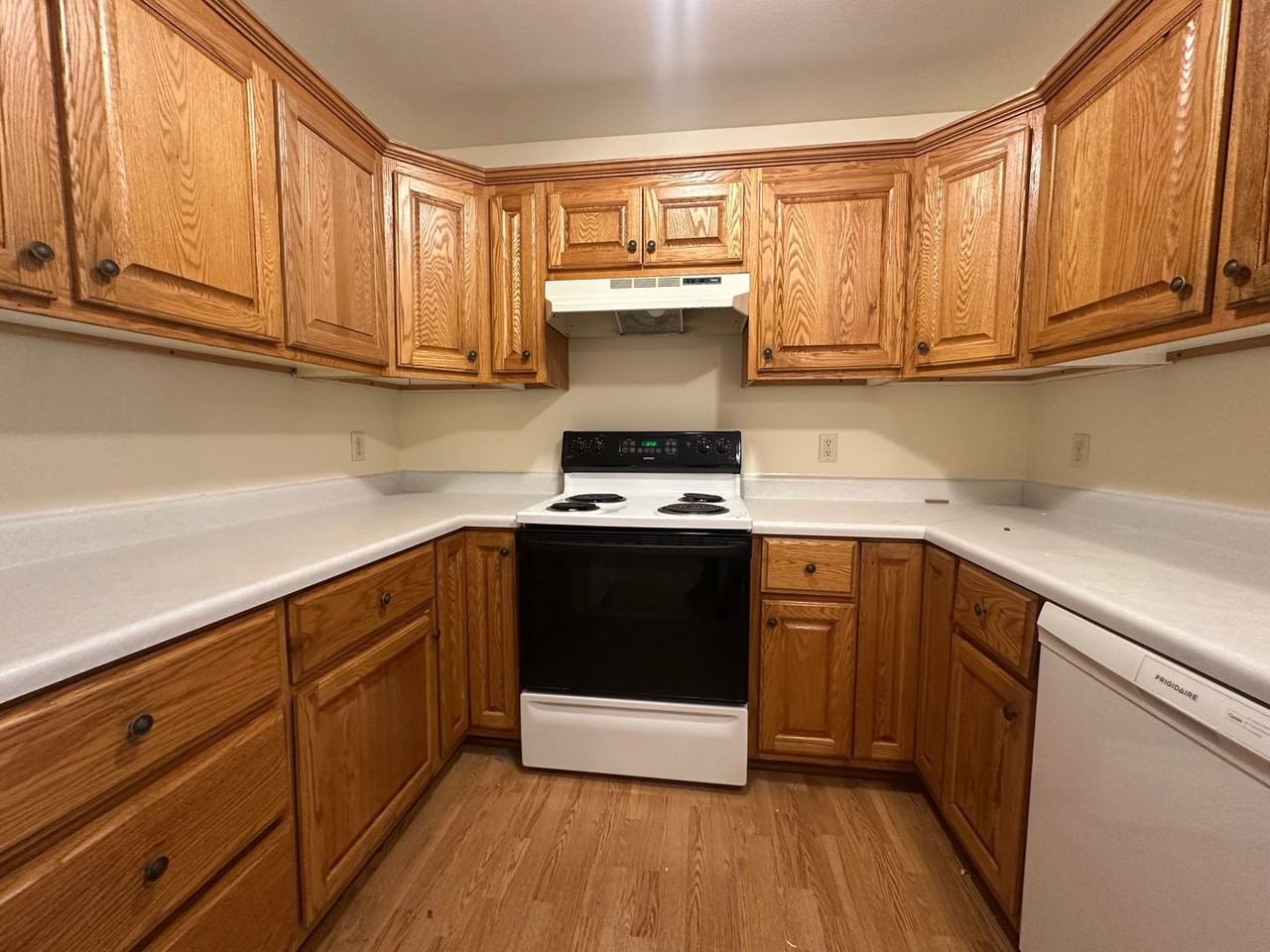 315 N Watertown St - Photo 3 of 14