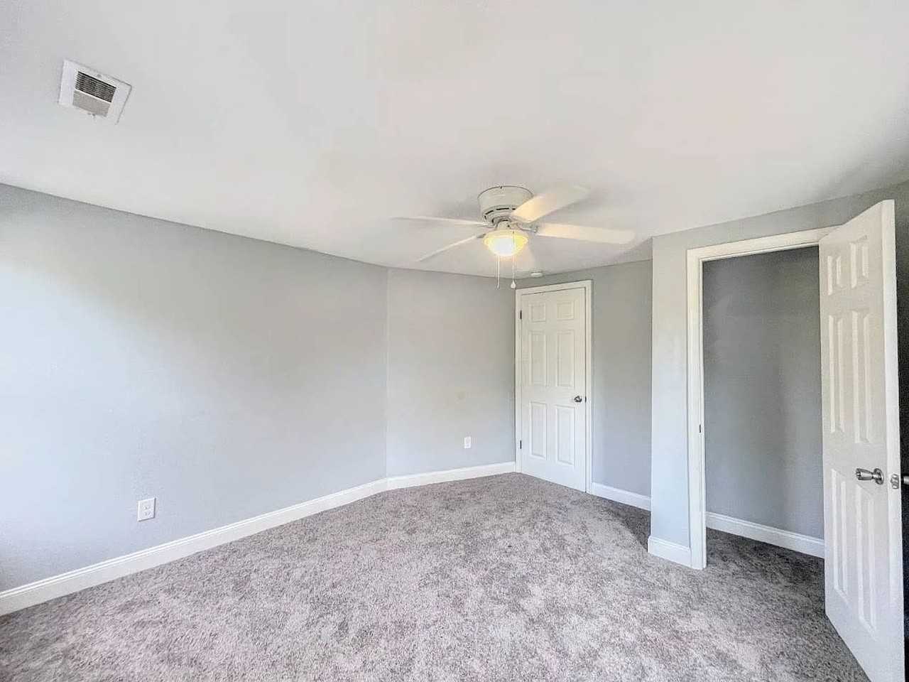 1411 Highland Ave - Photo 6 of 14