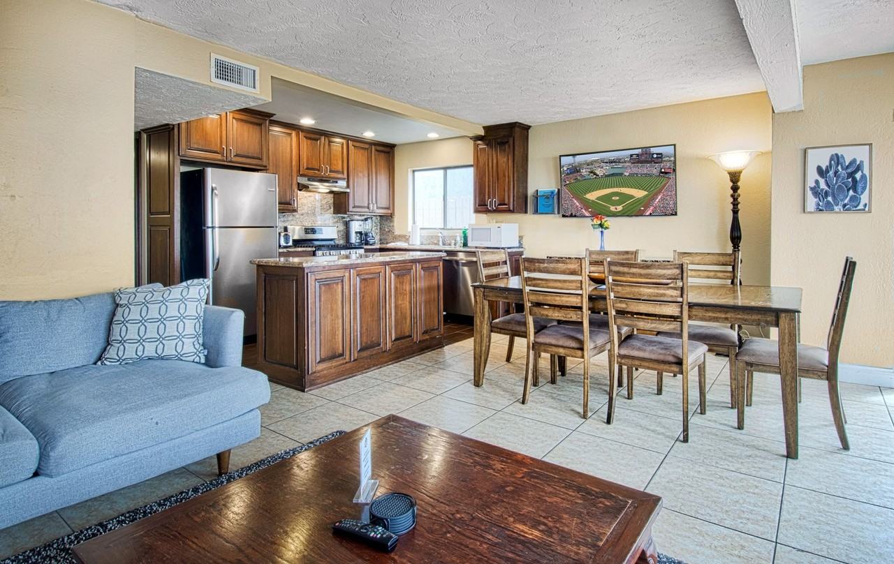 414 Oceanfront - Photo 5 of 20