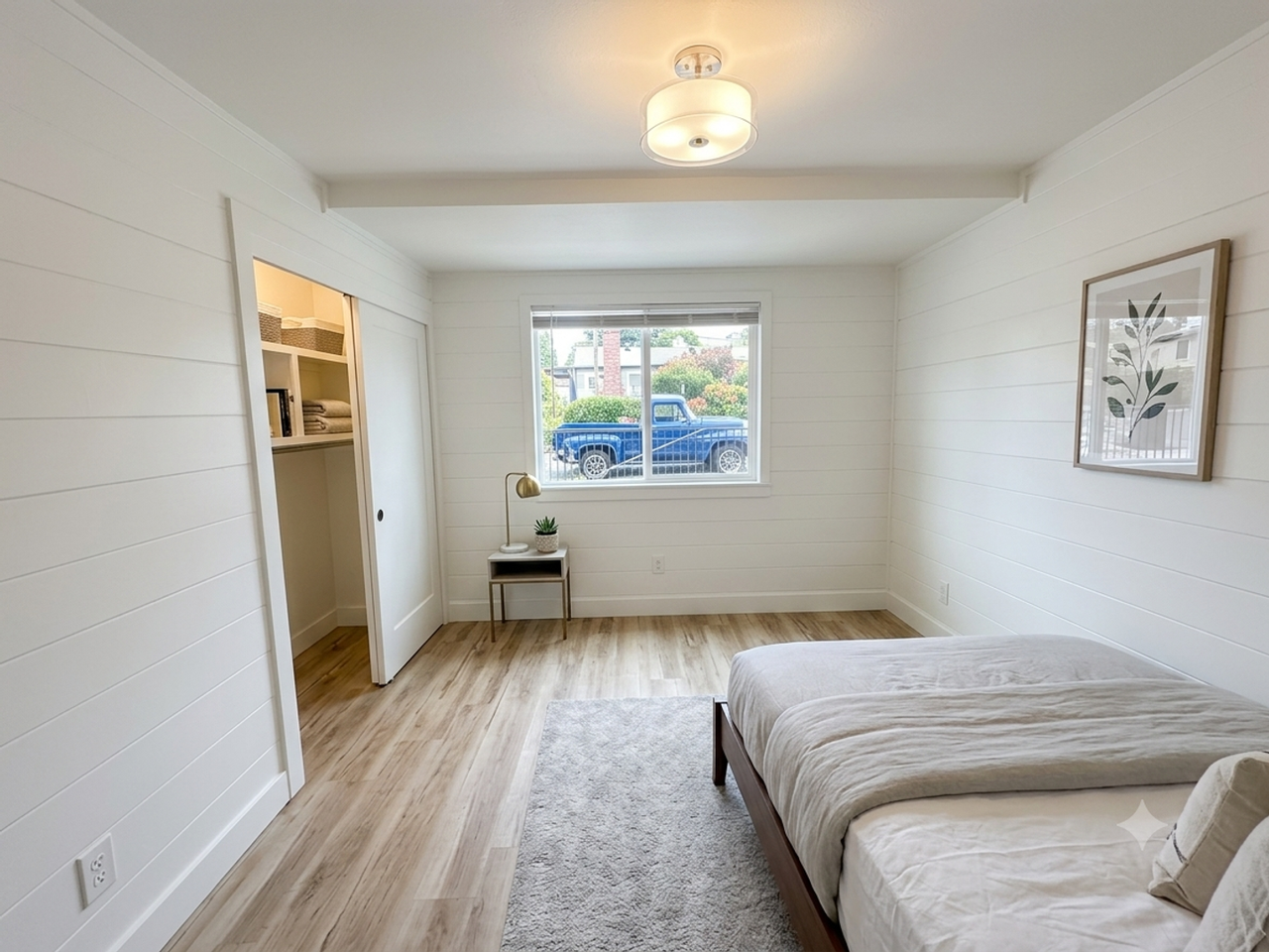1464 55th Ave - Photo 4 of 9