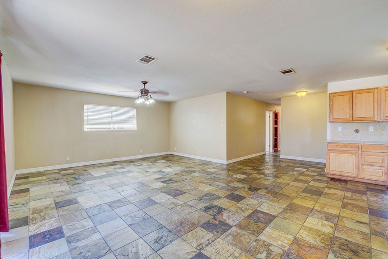3990 Syracuse Dr - Photo 2 of 50
