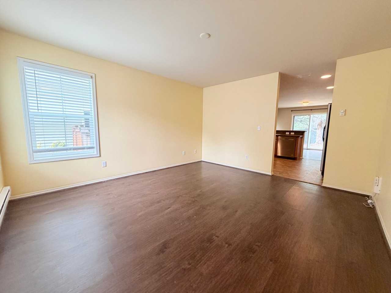 10611 24th St Se - Photo 2 of 20