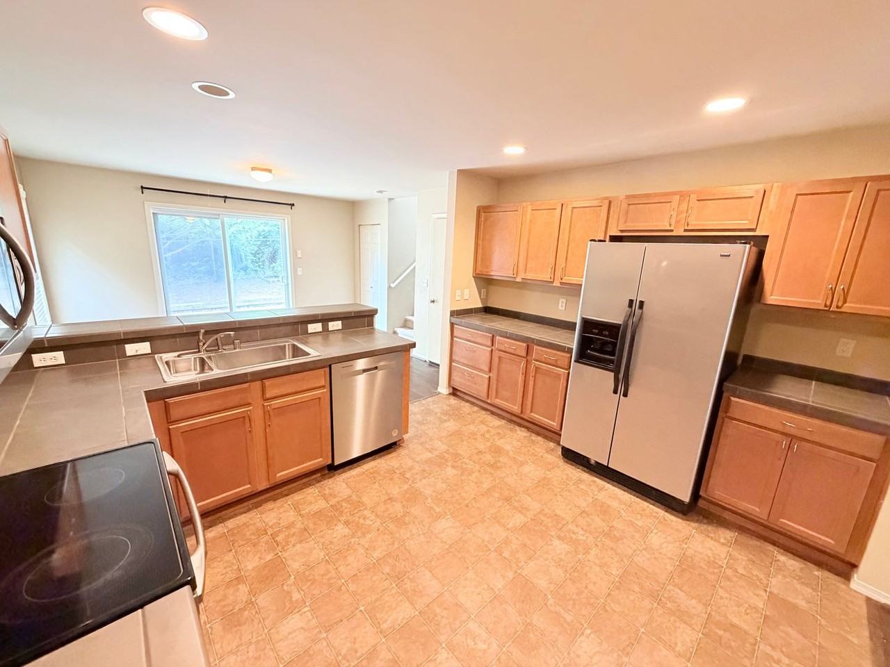 10611 24th St Se - Photo 3 of 20