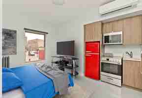 featured image of 4700 N Racine Ave