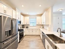 featured image of 15514 Vittorio St