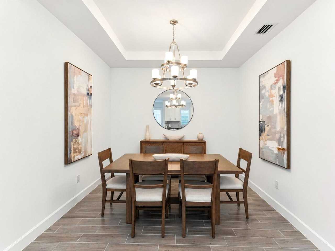 15514 Vittorio St - Photo 3 of 27