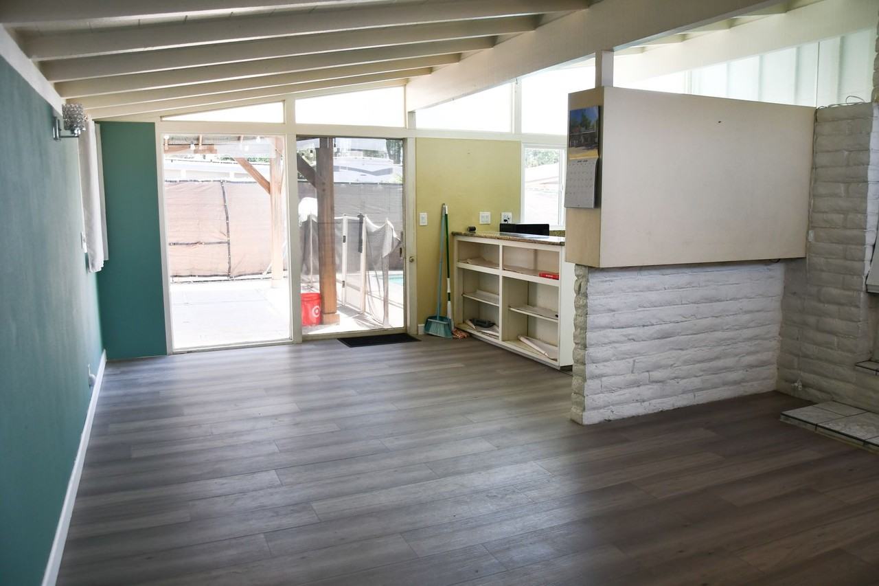 2432 W Transit Ave - Photo 6 of 40