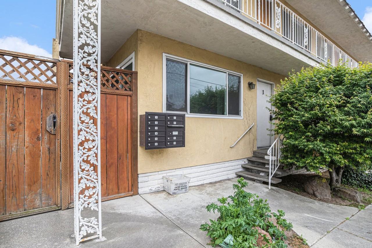 370 Santa Clara Ave #1 - Photo 6 of 18