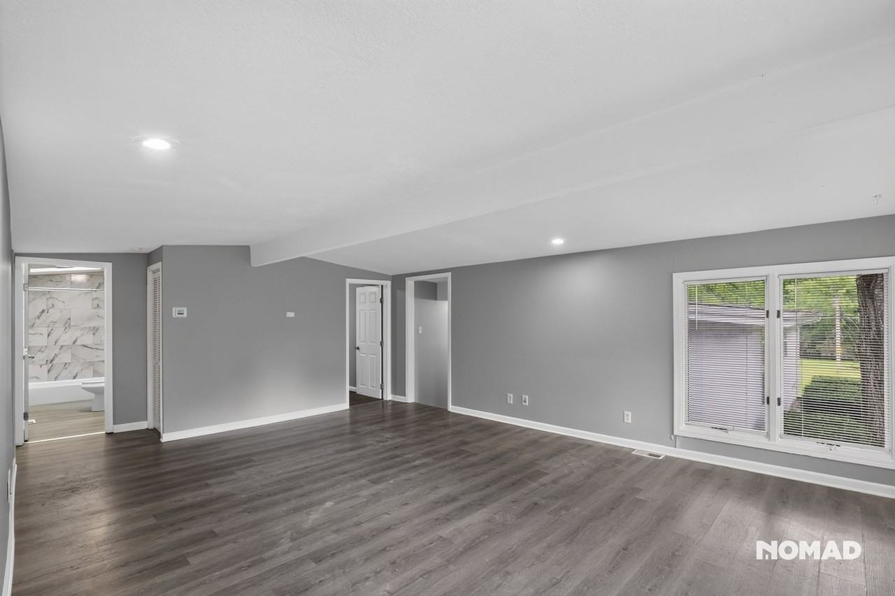 420 E Aberdeen St - Photo 6 of 32