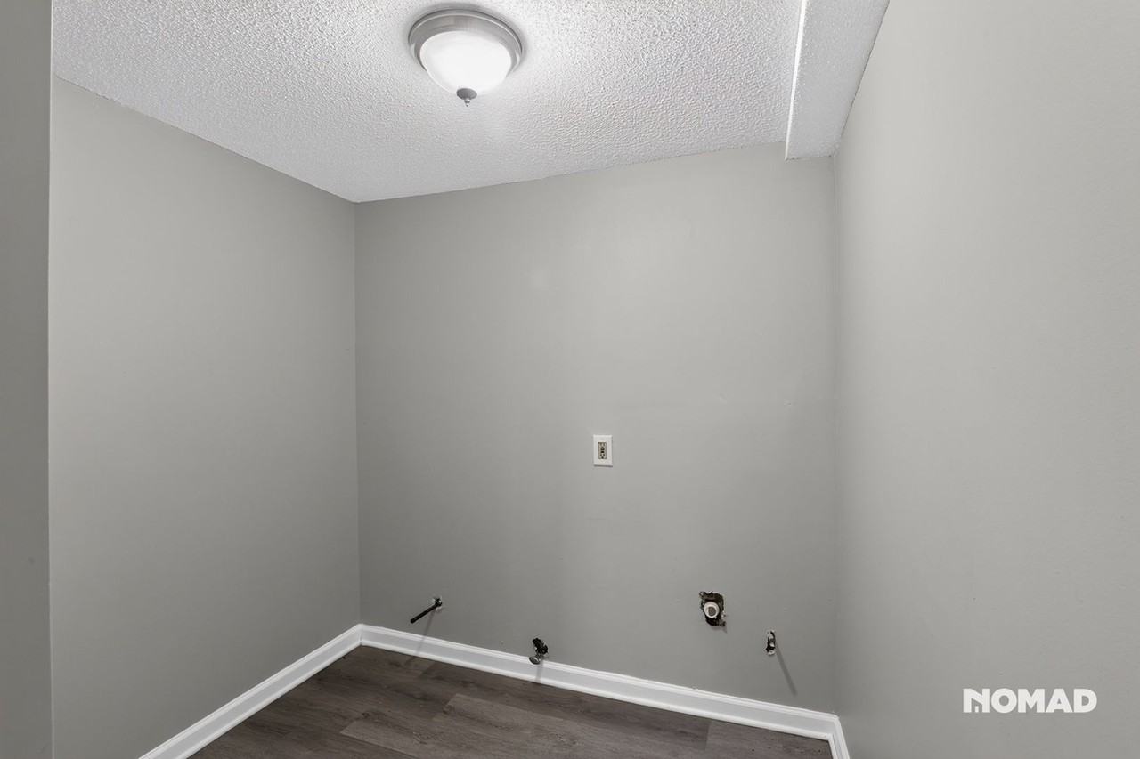 420 E Aberdeen St - Photo 7 of 32