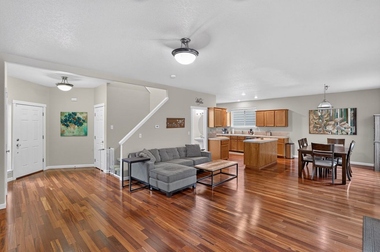 16347 Se Maduros Way - Photo 3 of 20