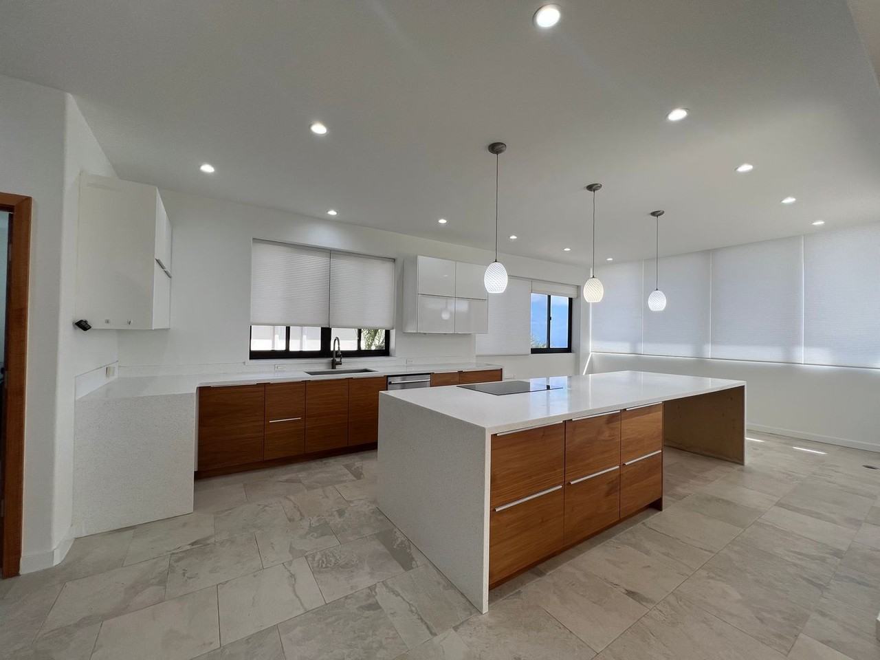 2188 Hikino St - Photo 7 of 34