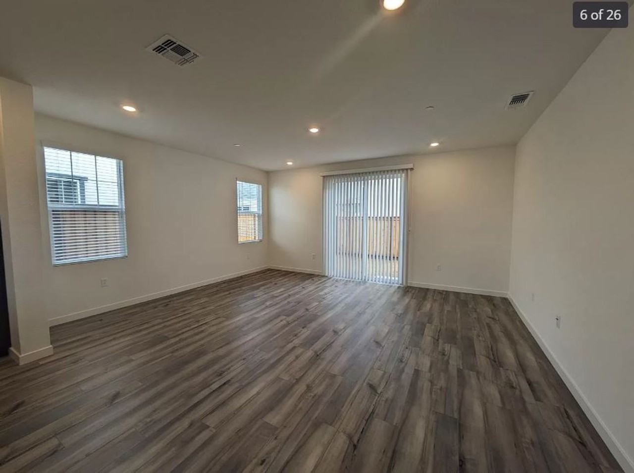 2468 Lake Club Dr - Photo 3 of 41