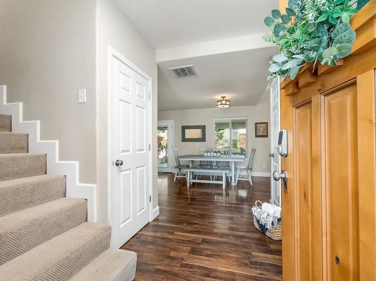 152 W Omaha Ave - Photo 3 of 39