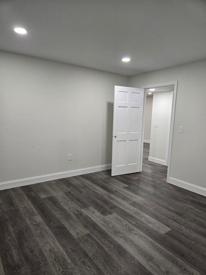 108 Potomac Cir - Photo 3 of 28