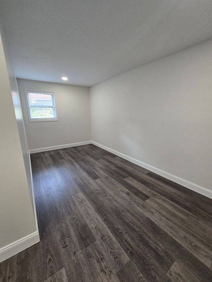 108 Potomac Cir - Photo 6 of 28