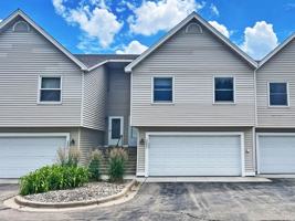 featured image of 4092 S Meadowlark Rd