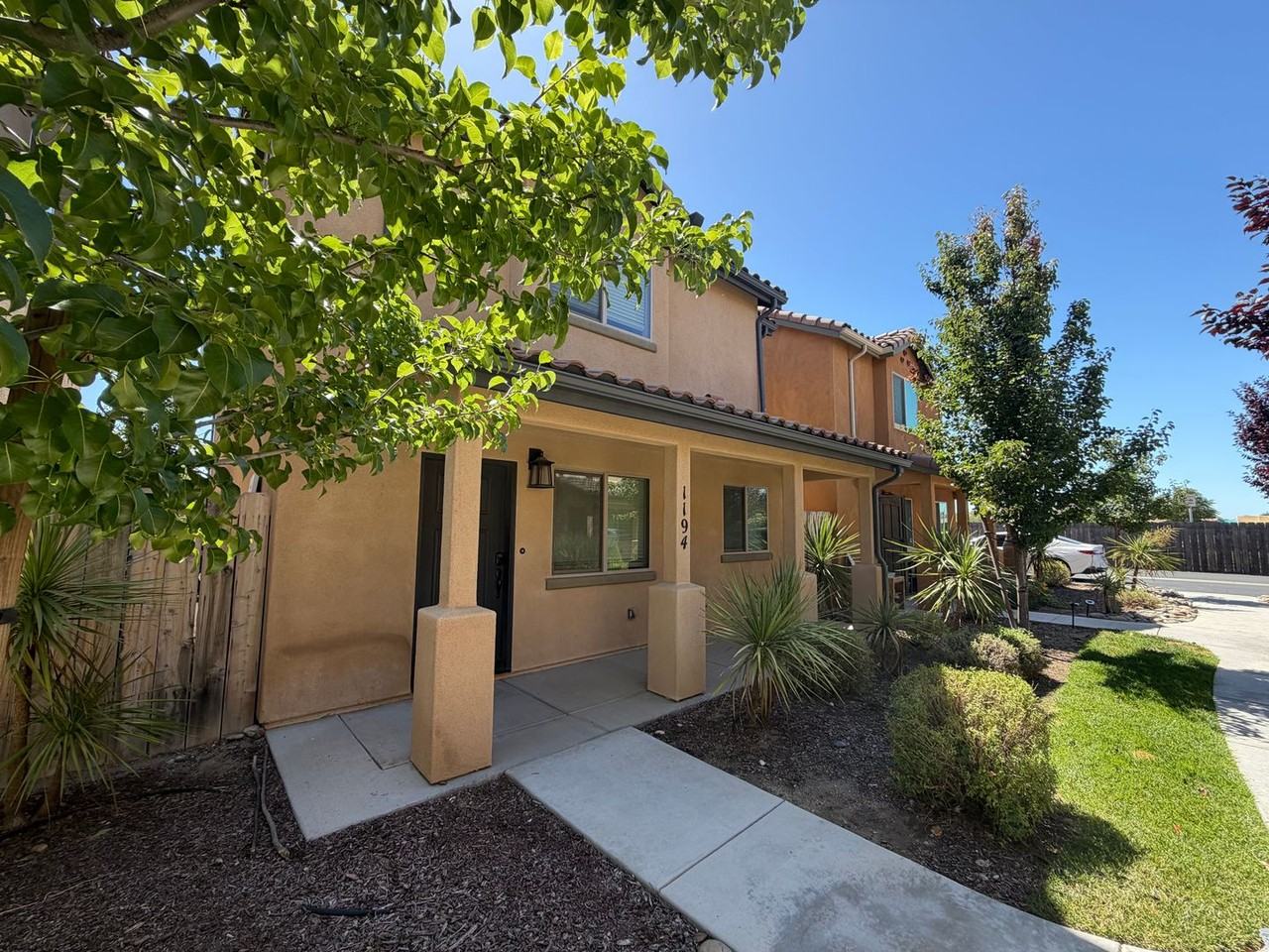 1194 Velarde Cir - Photo 3 of 50