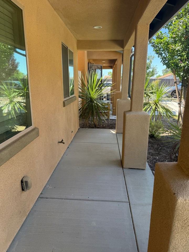 1194 Velarde Cir - Photo 5 of 50