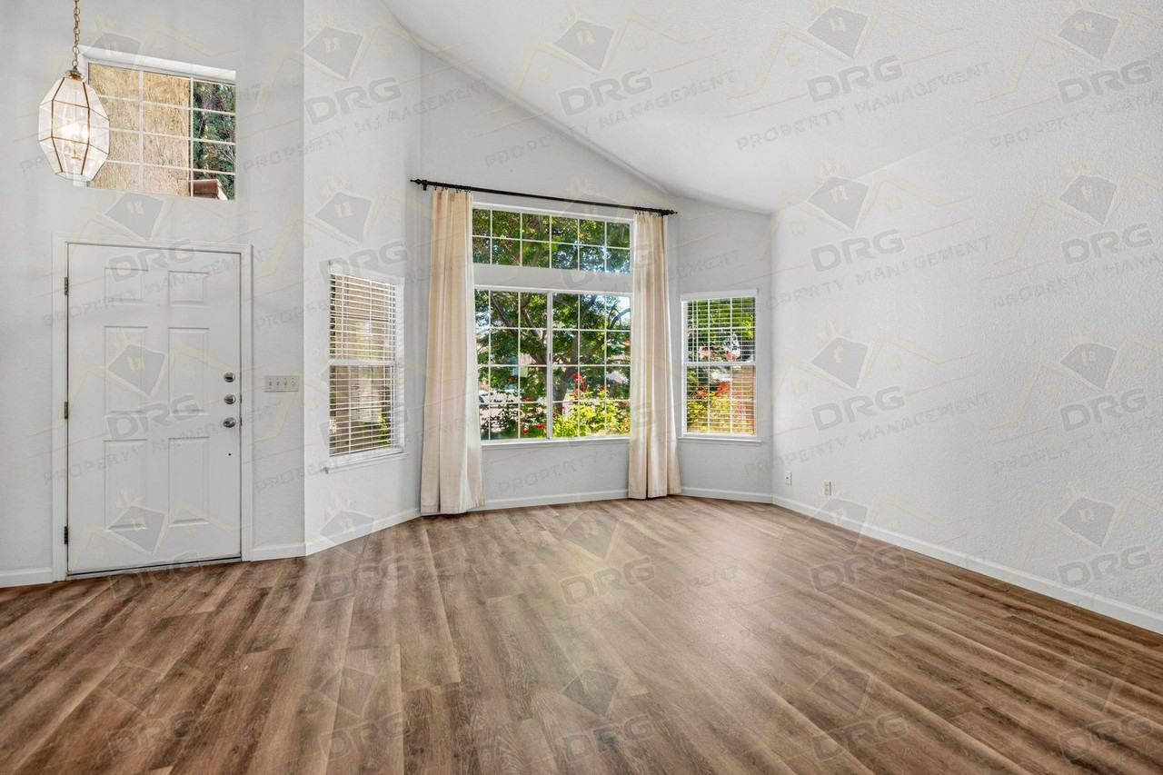2101 Finley Ct - Photo 4 of 45