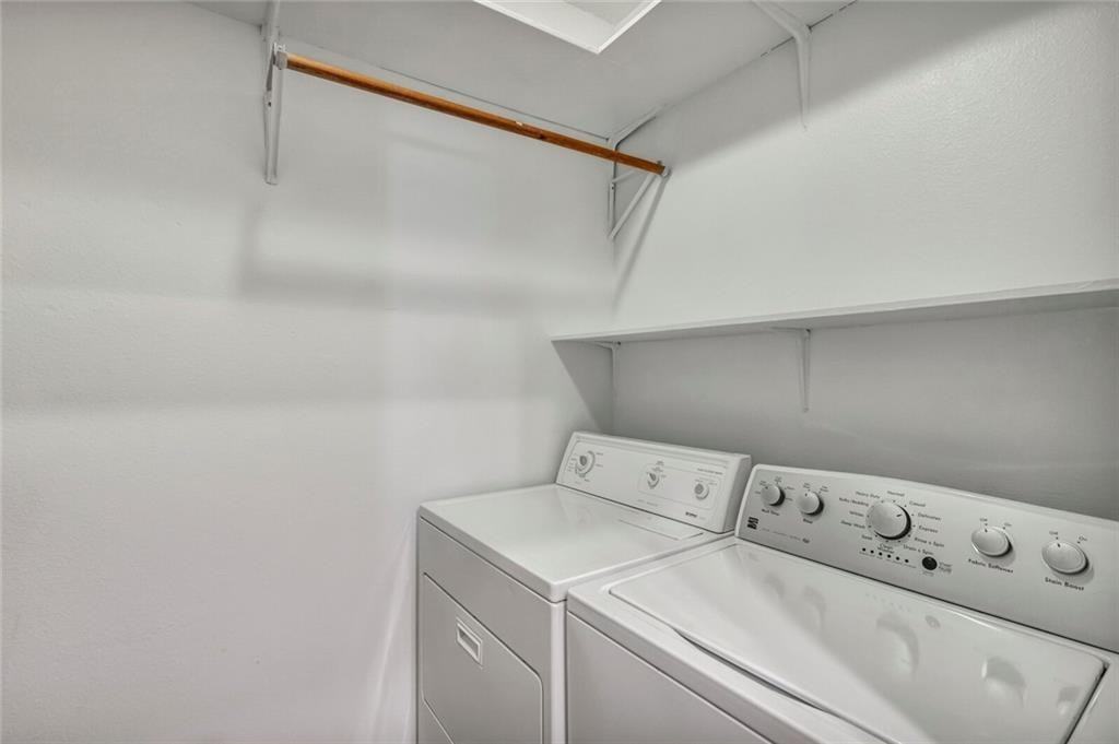 1307 Kinney Ave #110 - Photo 4 of 18