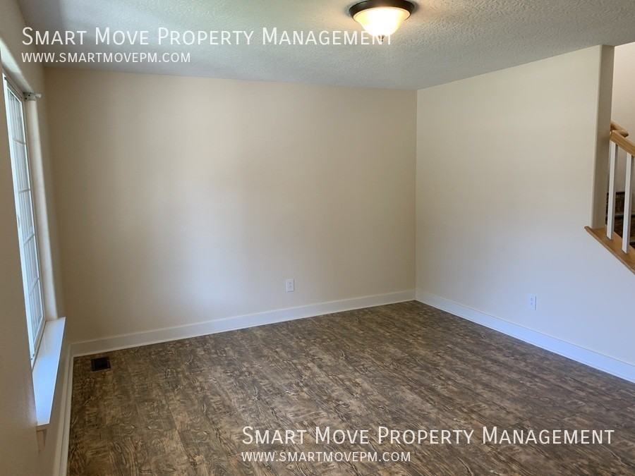 4184 E Granger Dr - Photo 6 of 46