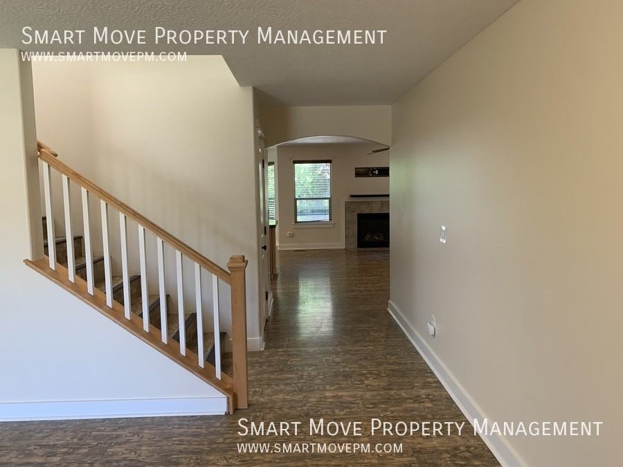 4184 E Granger Dr - Photo 7 of 46