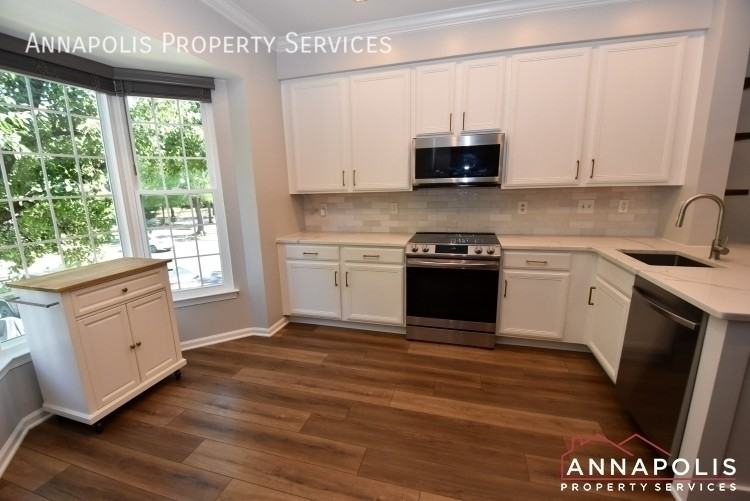 2489 Revere Ct - Photo 2 of 20