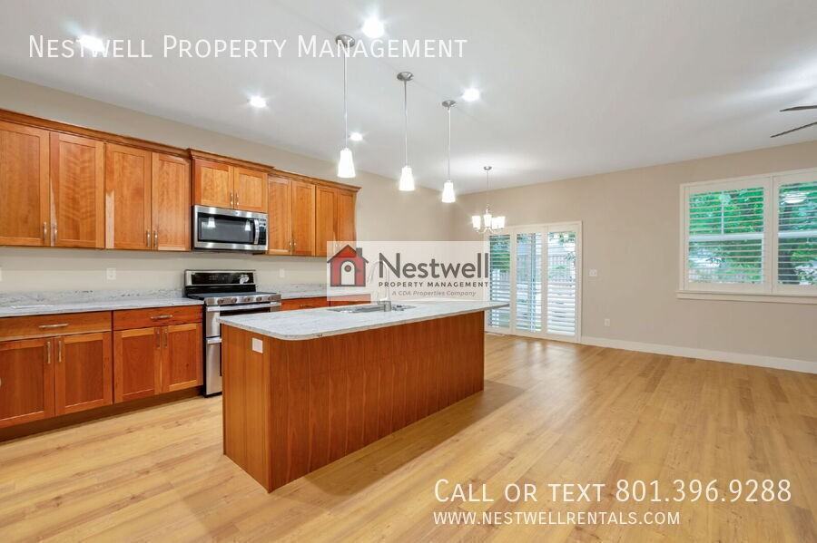 11743 S Nigel Peak Ln - Photo 4 of 31