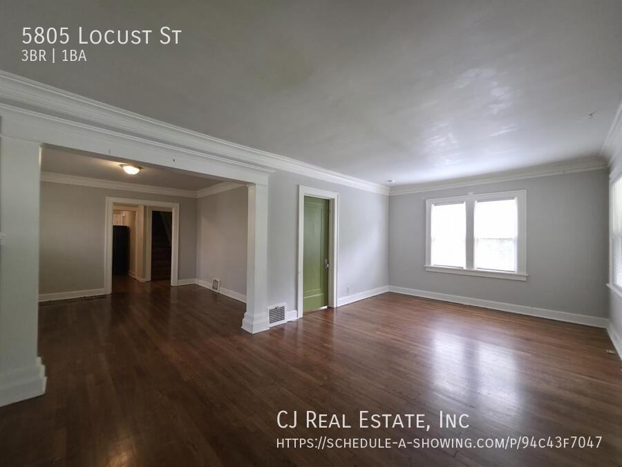 5805 Locust St - Photo 4 of 12