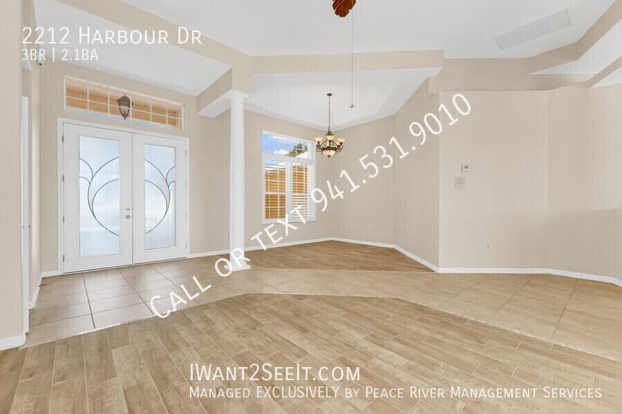 2212 Harbour Dr - Photo 4 of 50