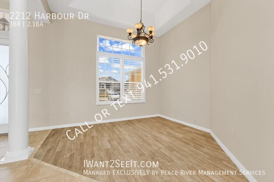 2212 Harbour Dr - Photo 5 of 50