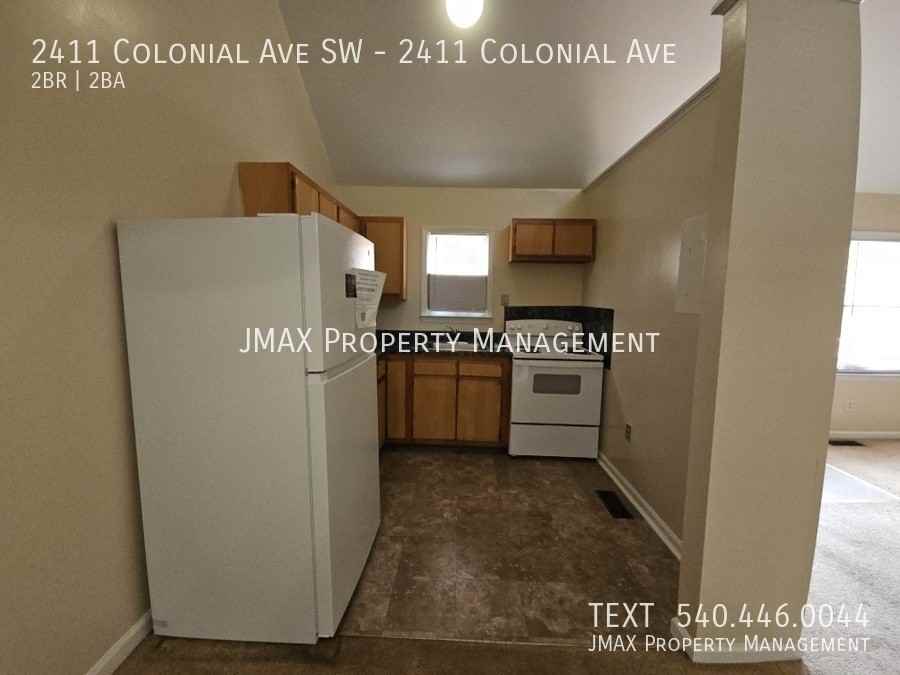 2411 Colonial Ave Sw - Photo 5 of 11