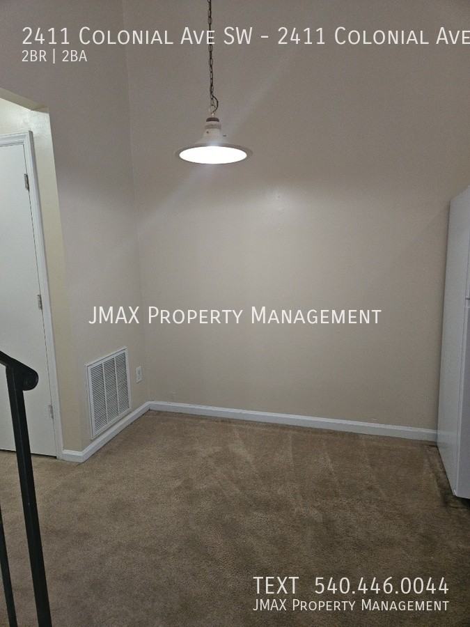 2411 Colonial Ave Sw - Photo 6 of 11