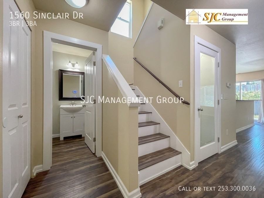 1560 Sinclair Dr - Photo 6 of 22