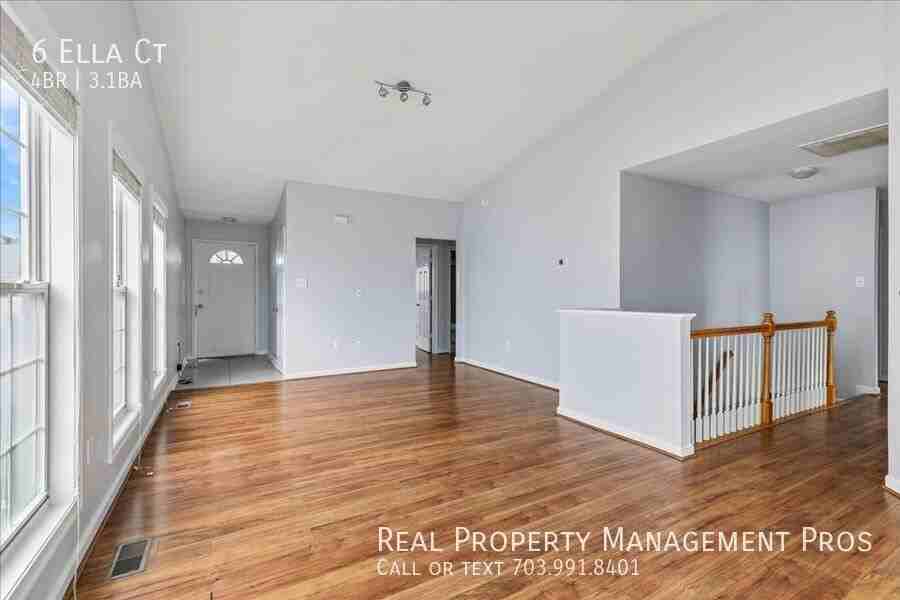 6 Ella Ct - Photo 2 of 31