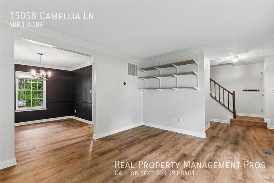15058 Camellia Ln - Photo 3 of 50
