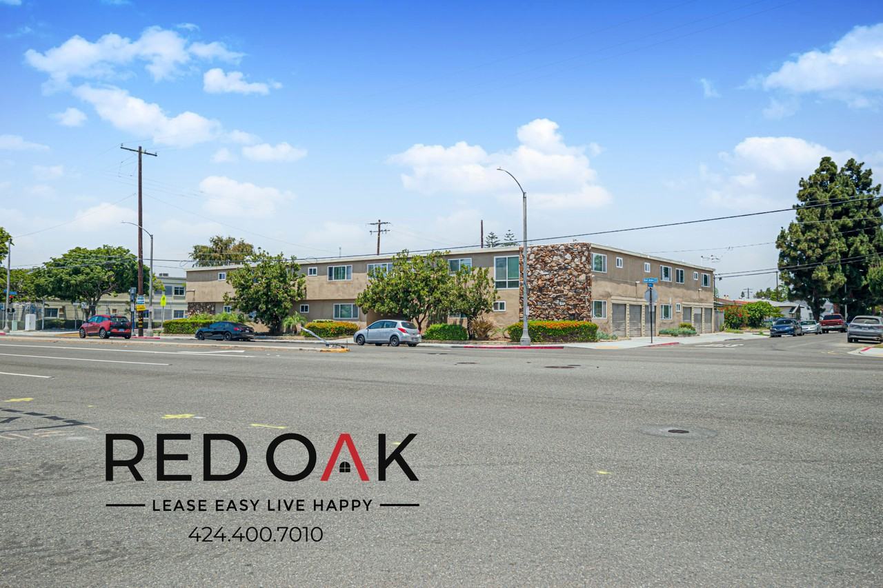 111 W Del Amo Blvd #15 - Photo 4 of 17
